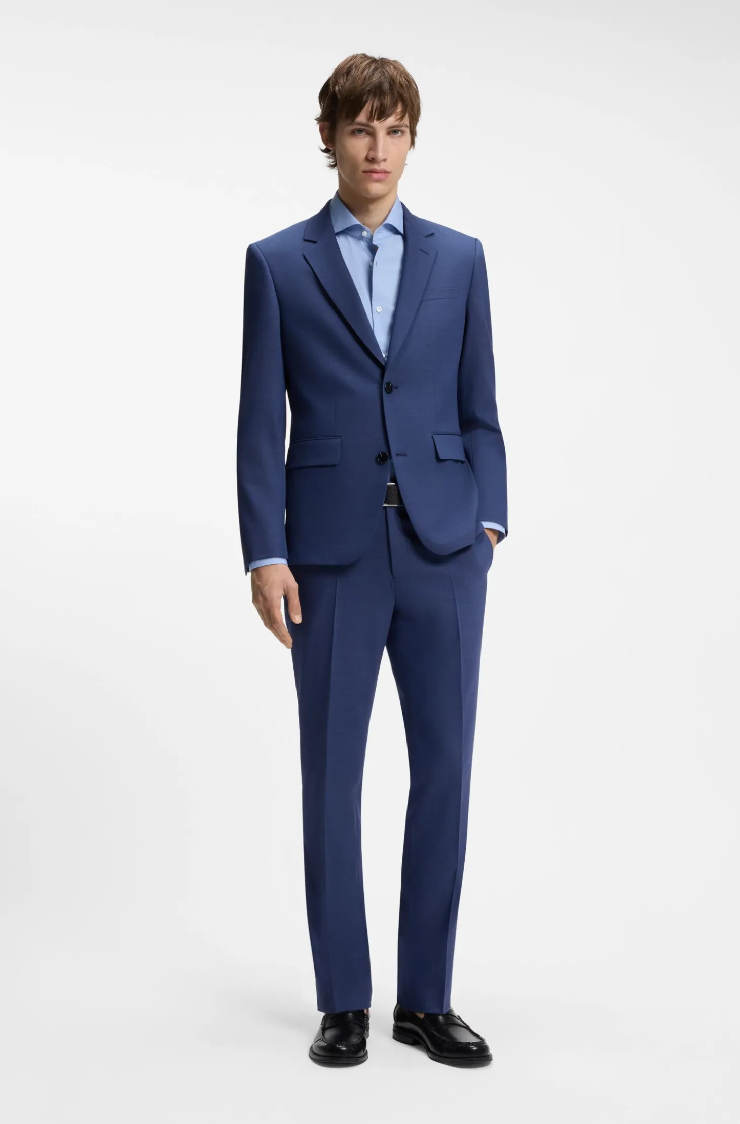 Two-piece slim-fit suit in performance-stretch twill