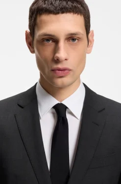 Two-piece slim-fit suit in stretch wool