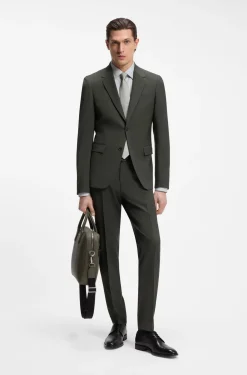 Two-piece slim-fit suit in stretch virgin wool