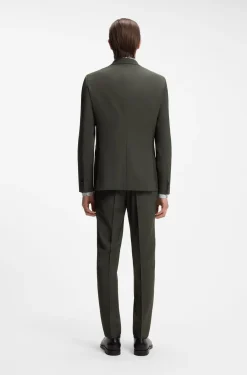 Two-piece slim-fit suit in stretch virgin wool
