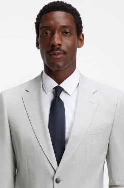 Two-piece slim-fit suit in virgin wool
