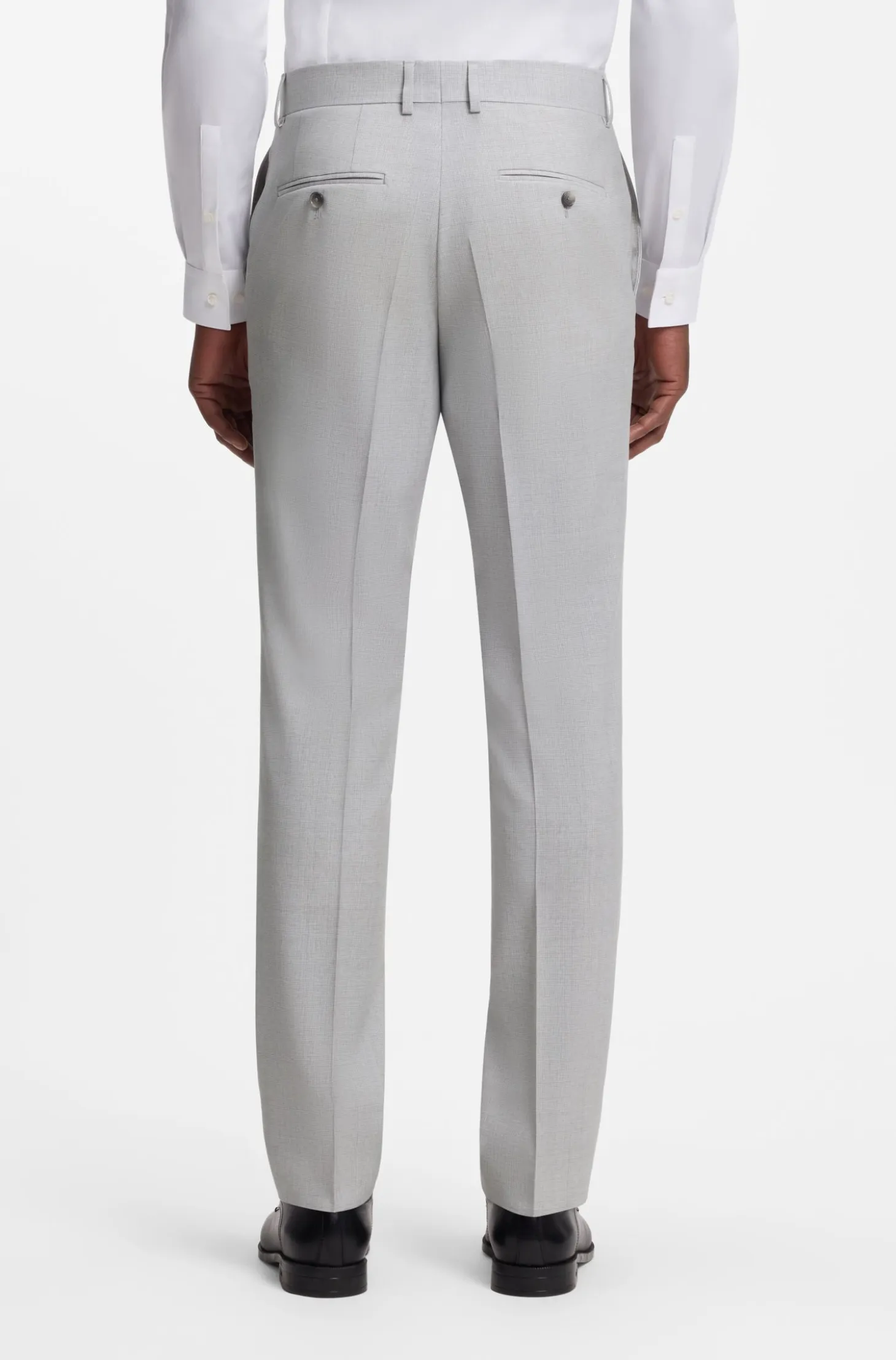 Two-piece slim-fit suit in virgin wool