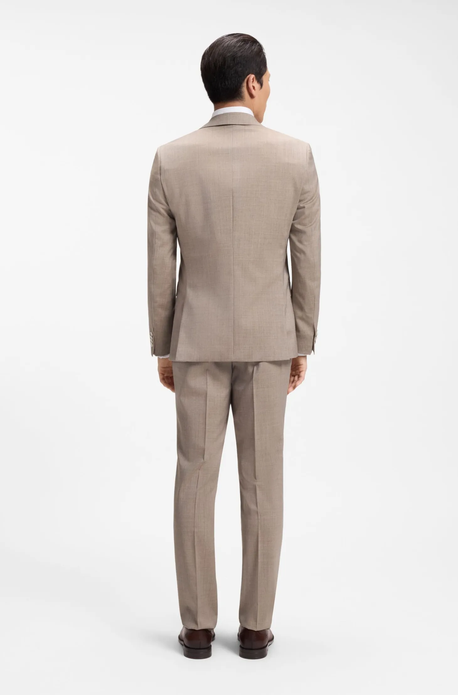 Two-piece slim-fit suit in virgin wool