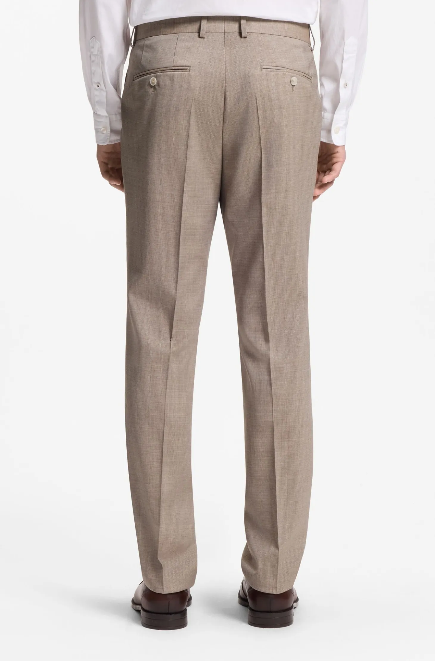 Two-piece slim-fit suit in virgin wool