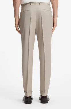 Two-piece slim-fit suit in wool and silk