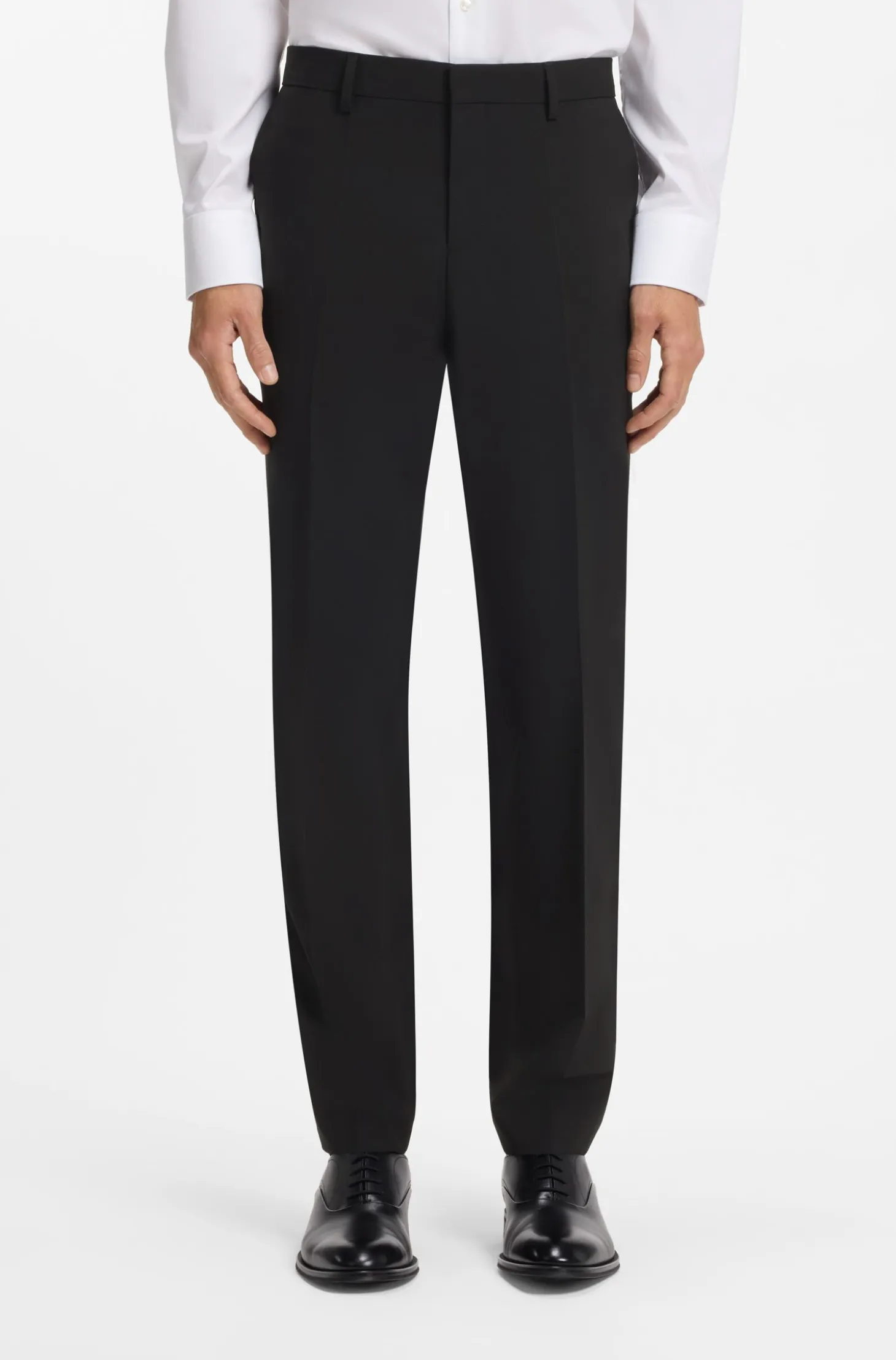 Two-piece suit in a melange stretch-wool blend