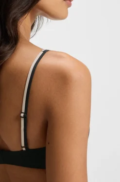 Two-tone bra with adjustable straps