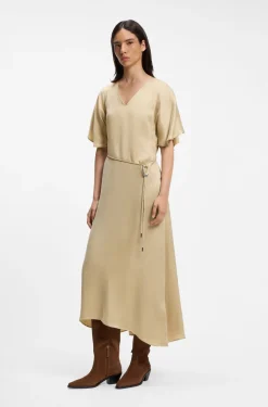 V-neck dress with buckled spaghetti belt