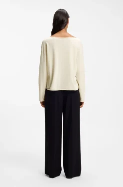 V-neck sweater in cashmere and wool