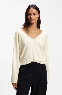 V-neck sweater in cashmere and wool