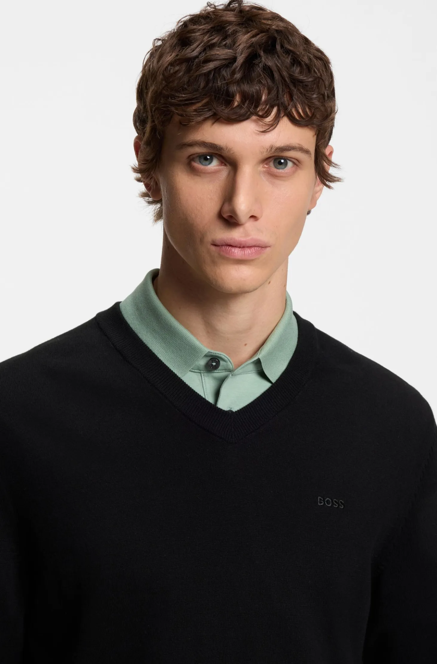 V-neck sweater in cotton with logo embroidery