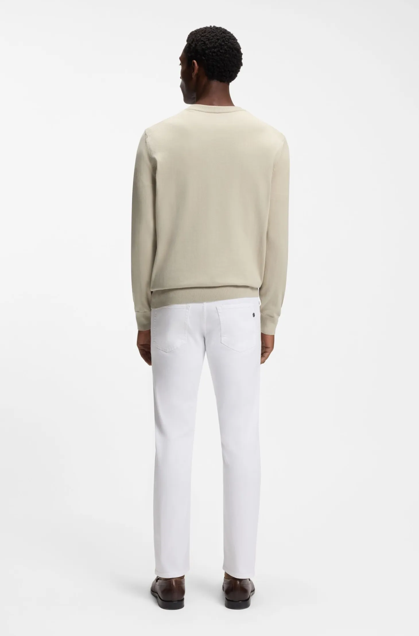 V-neck sweater in cotton with logo embroidery