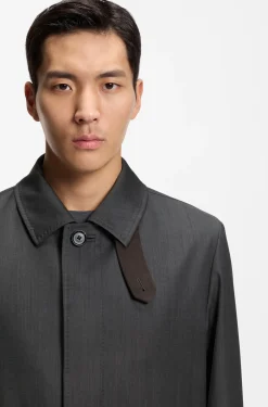 Water-repellent coat in virgin wool