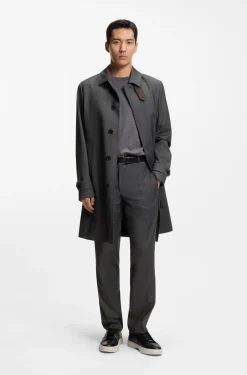 Water-repellent coat in virgin wool