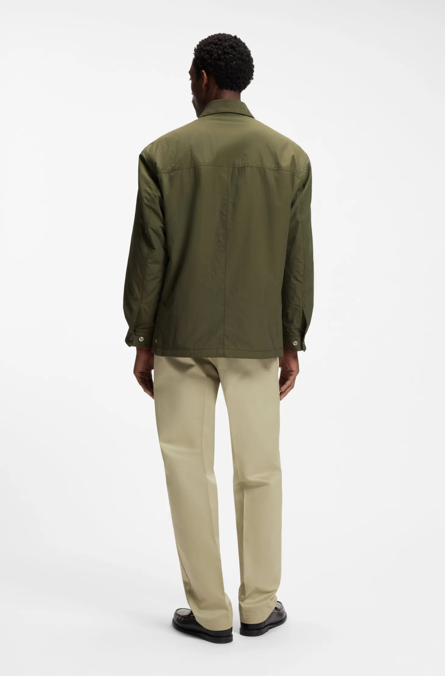 Water-repellent field jacket with checked lining