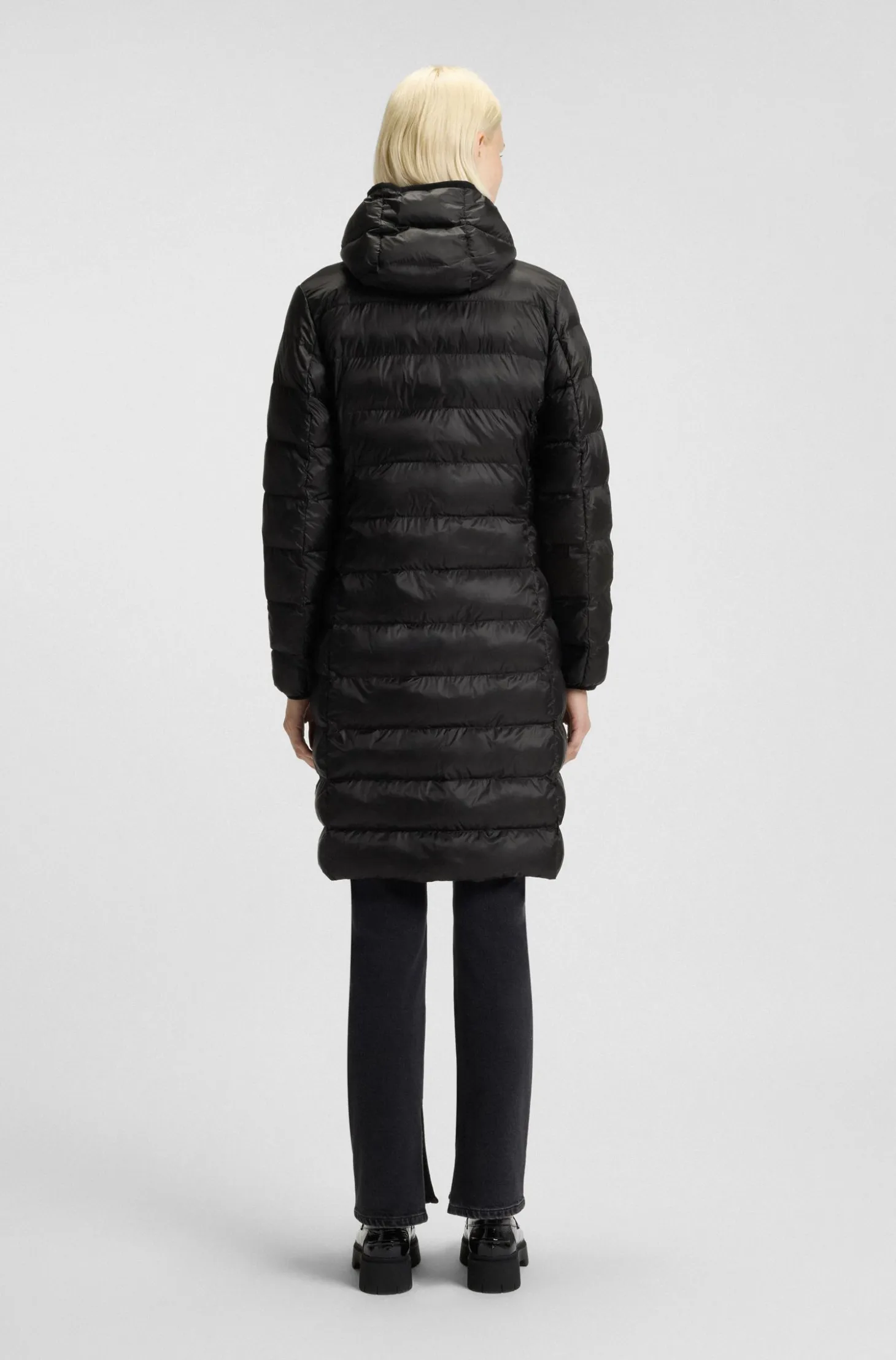 Water-repellent hooded coat with lightweight padding