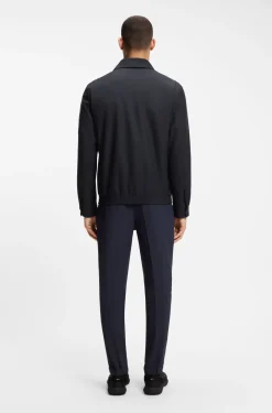 Water-repellent jacket in stretch material