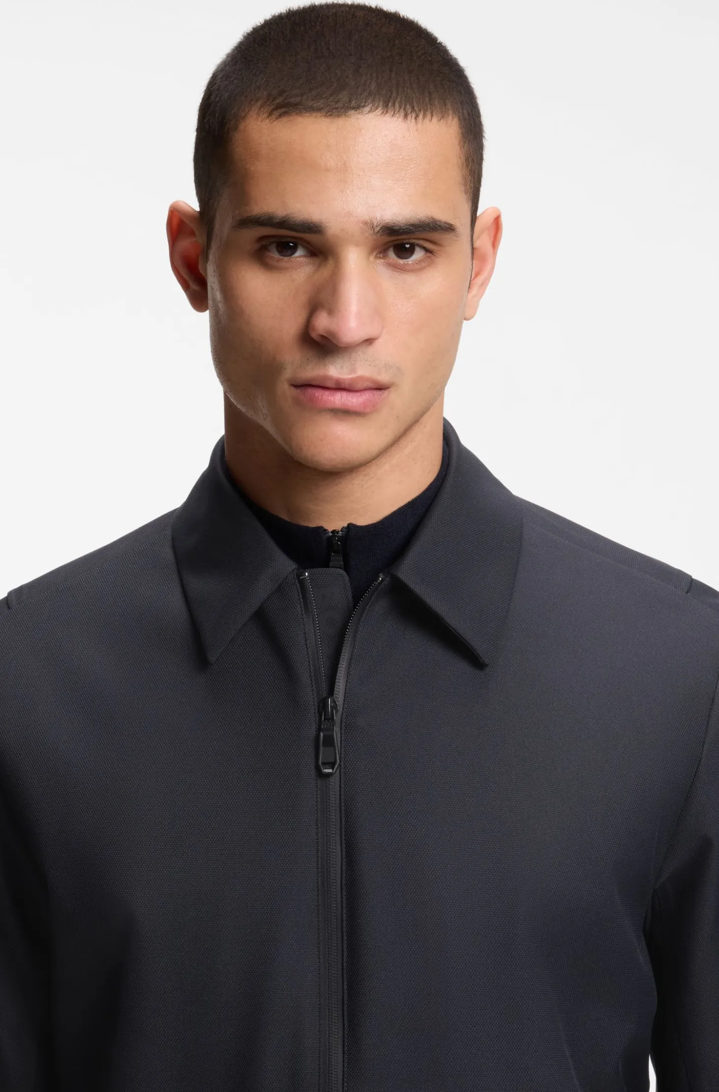 Water-repellent jacket in stretch material