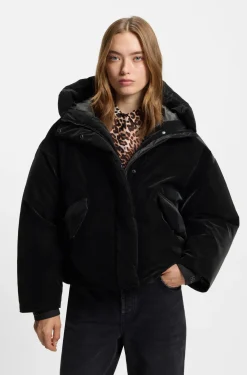 Water-repellent jacket with elasticated logo cuffs