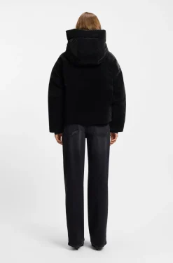 Water-repellent jacket with elasticated logo cuffs