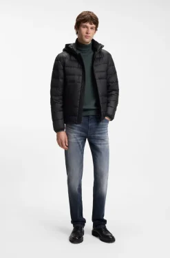 Water-repellent jacket with herringbone tape