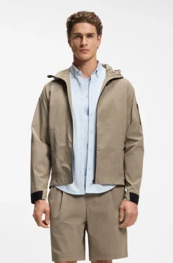 Water-repellent jacket with micro-waffle structure