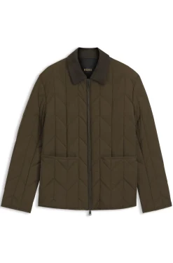 Water-repellent jacket with nubuck trims
