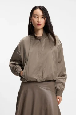 Water-repellent jacket with satin finish