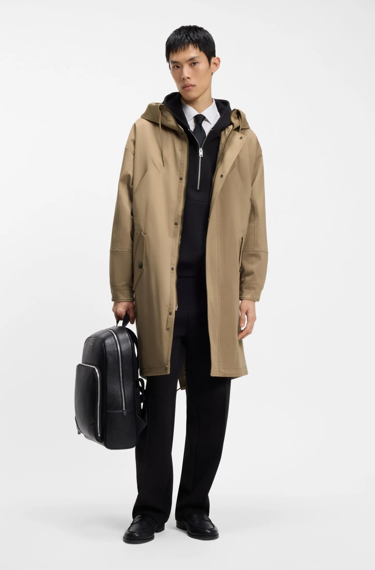 Water-repellent parka in stretch-cotton satin
