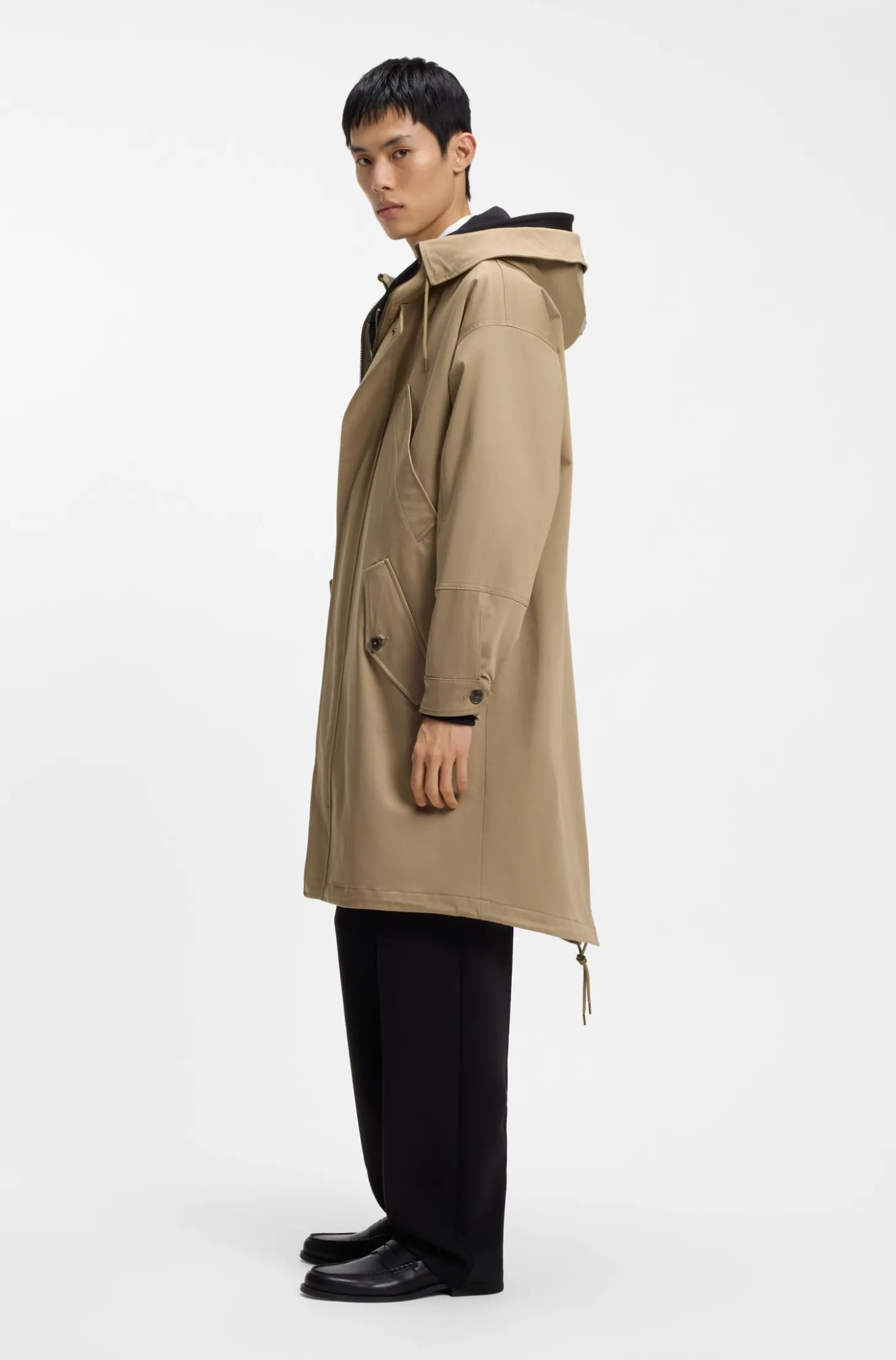 Water-repellent parka in stretch-cotton satin