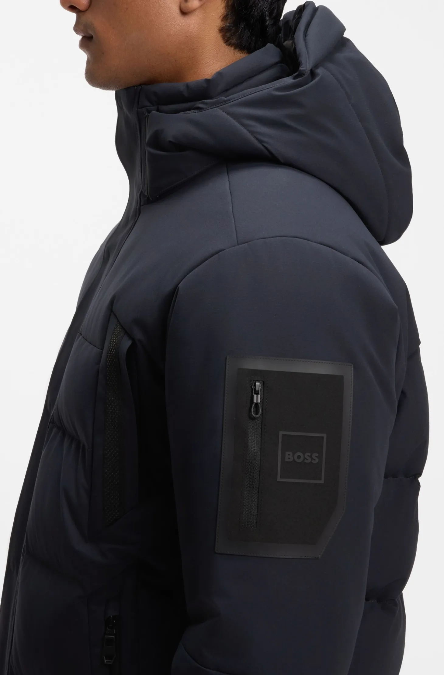 Water-repellent parka jacket with down filling