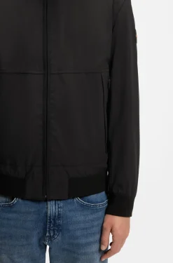 Water-repellent softshell jacket