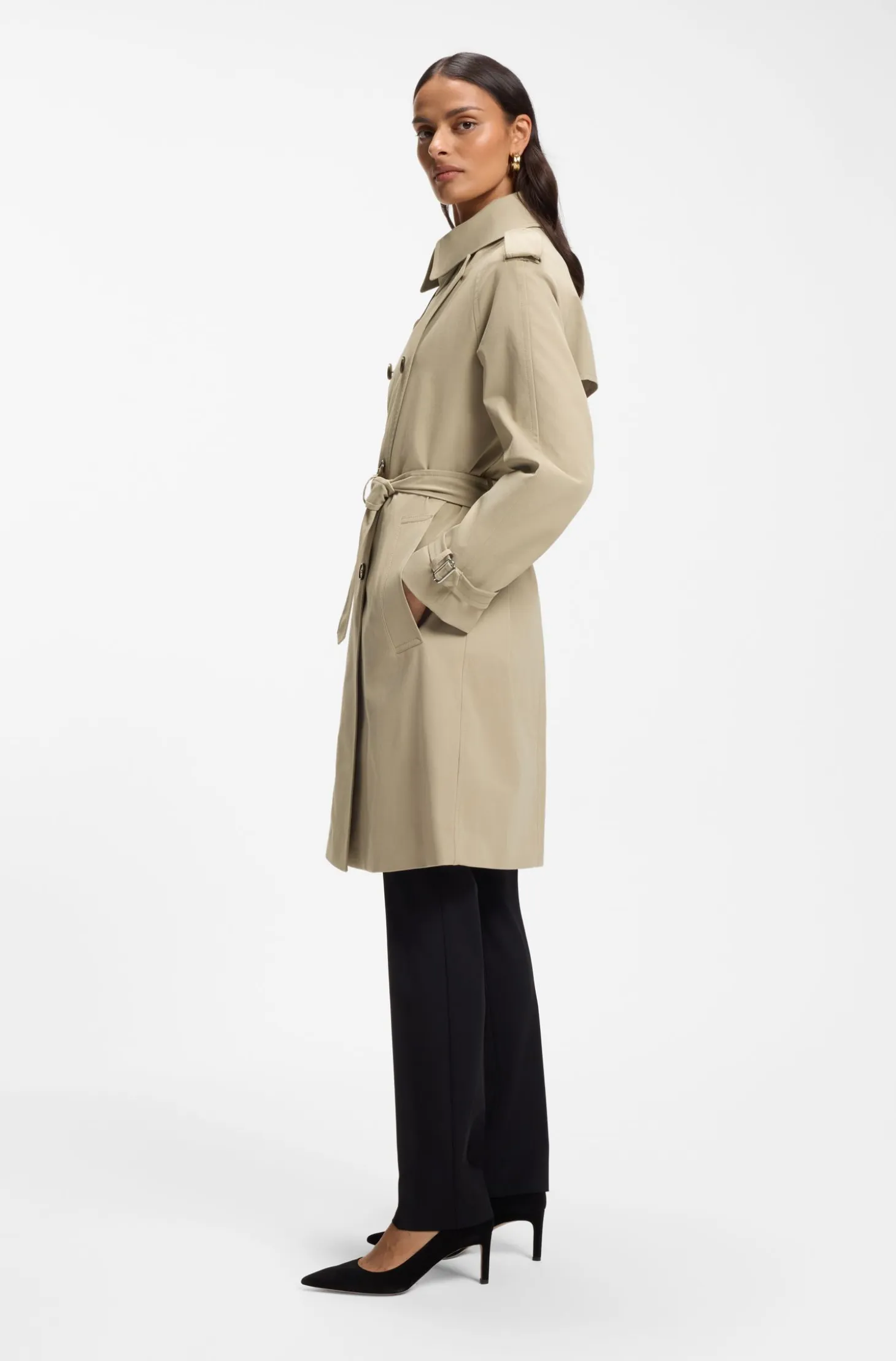 Water-repellent trench coat with buckled belt