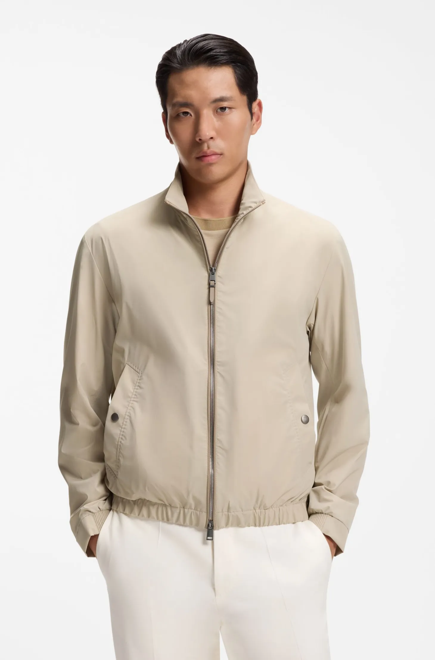 Water-repellent zipped jacket with two-way stretch