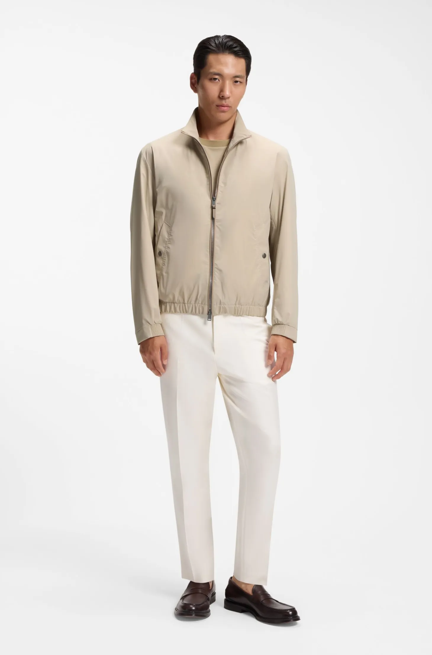 Water-repellent zipped jacket with two-way stretch