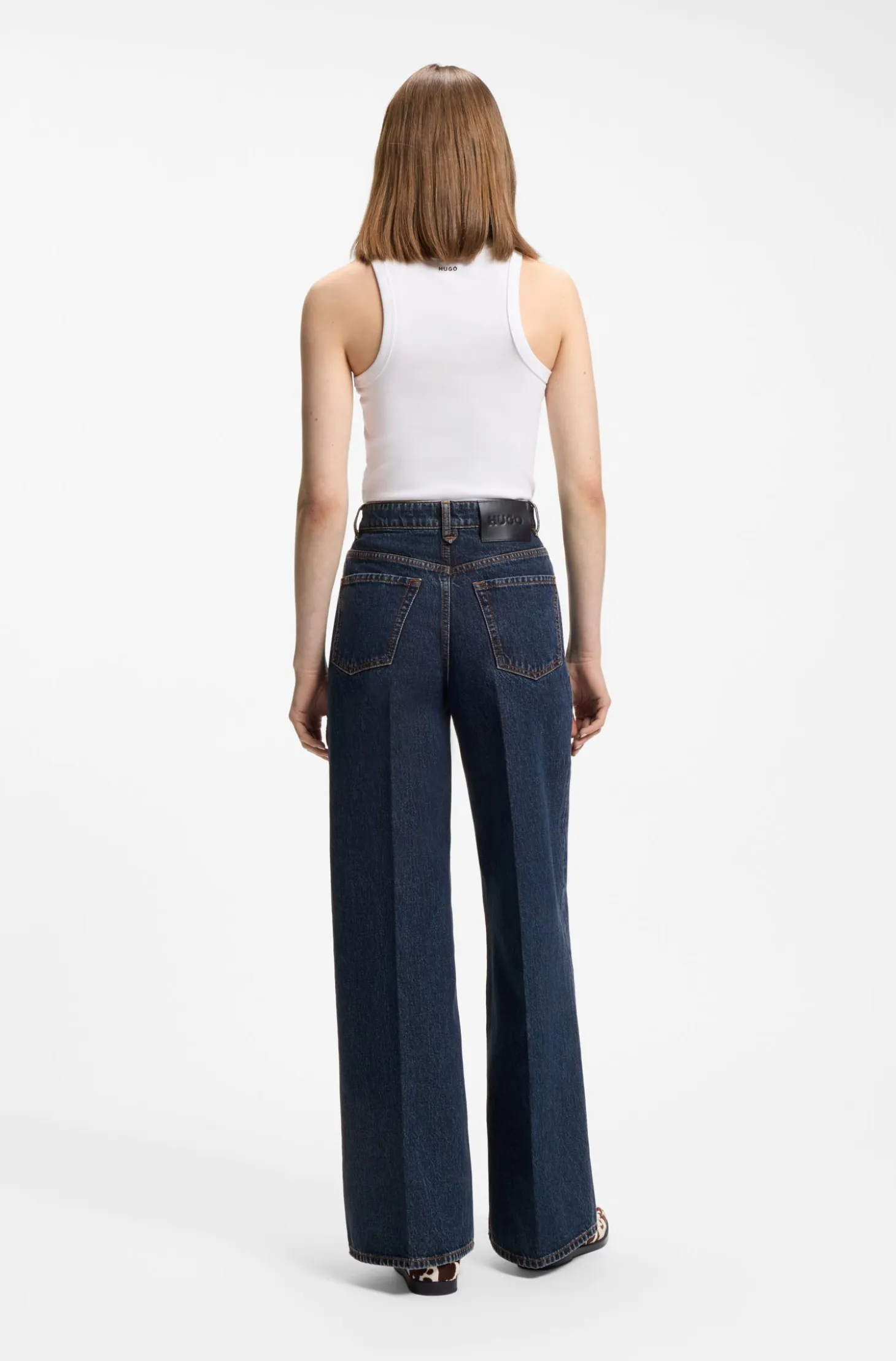 Wide-leg jeans in blue denim with front pleats