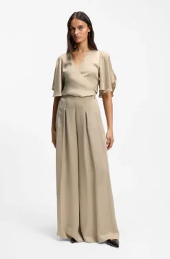 Wide-leg regular-fit trousers with box pleats
