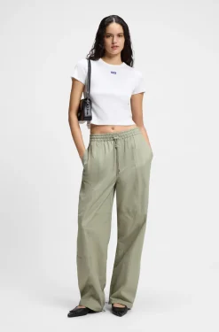 Wide-leg trousers in paper-touch cotton