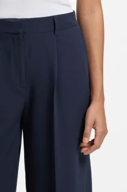 Wide-leg trousers in stretch fabric