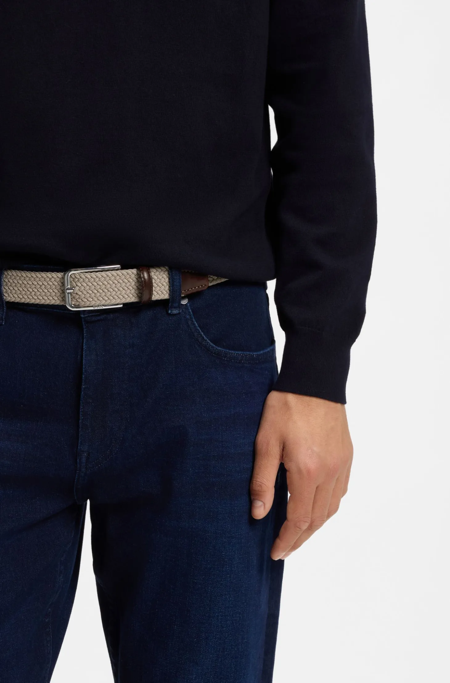 Woven belt with leather facings