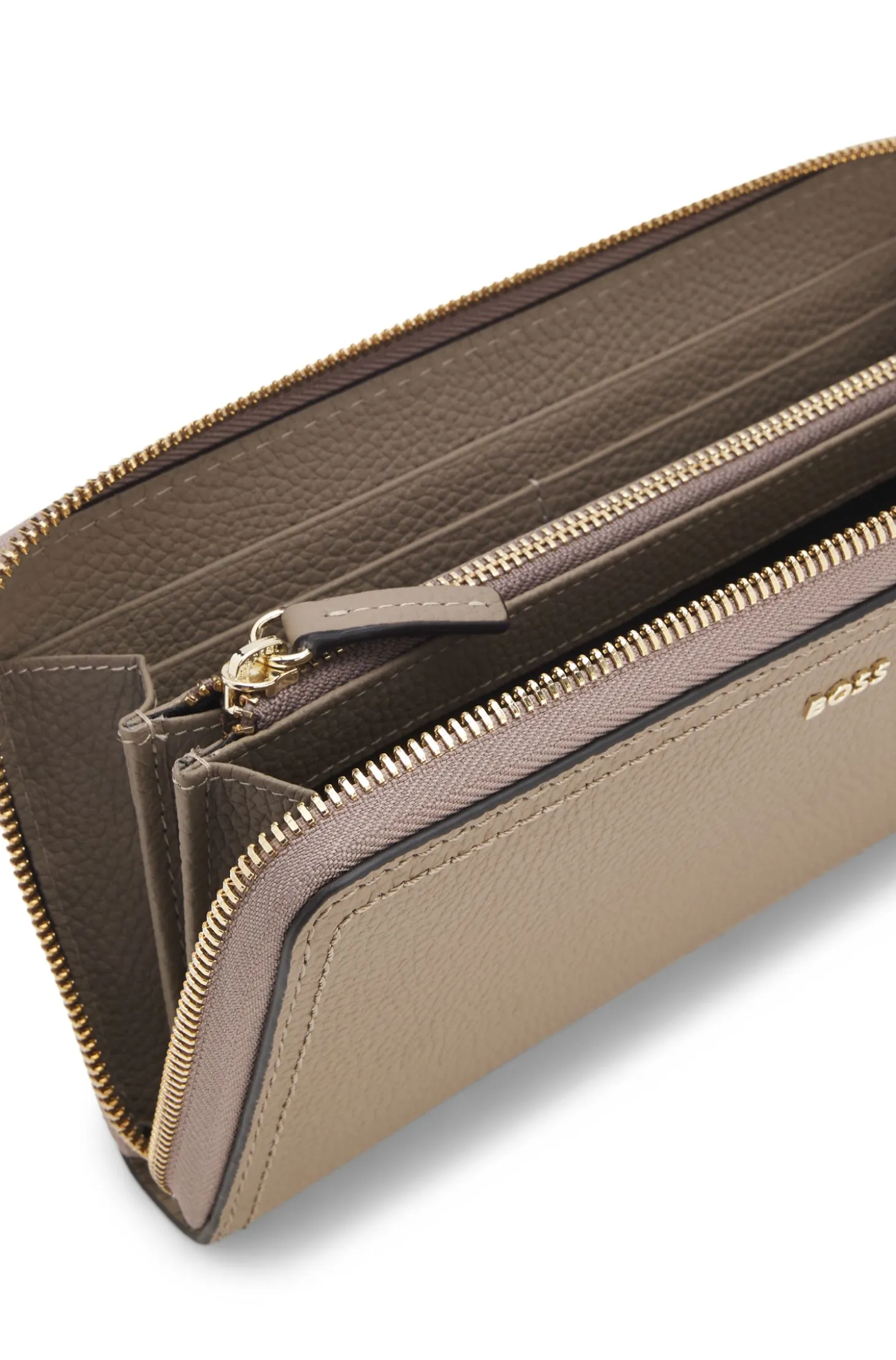 Ziparound wallet in grained leather with metallic logo lettering