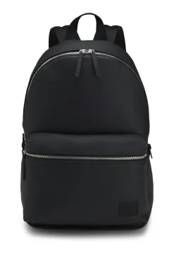 Zipped backpack with rubber logo patch